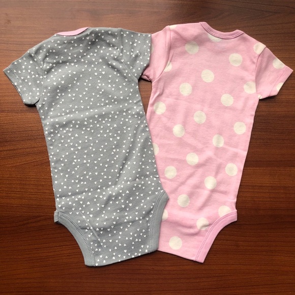 Gerber Bunny Onesies - Set of 4 - Picture 5 of 5